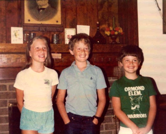 The author (middle) with his cousin Terri (L) and younger brother, Chuck (R). 