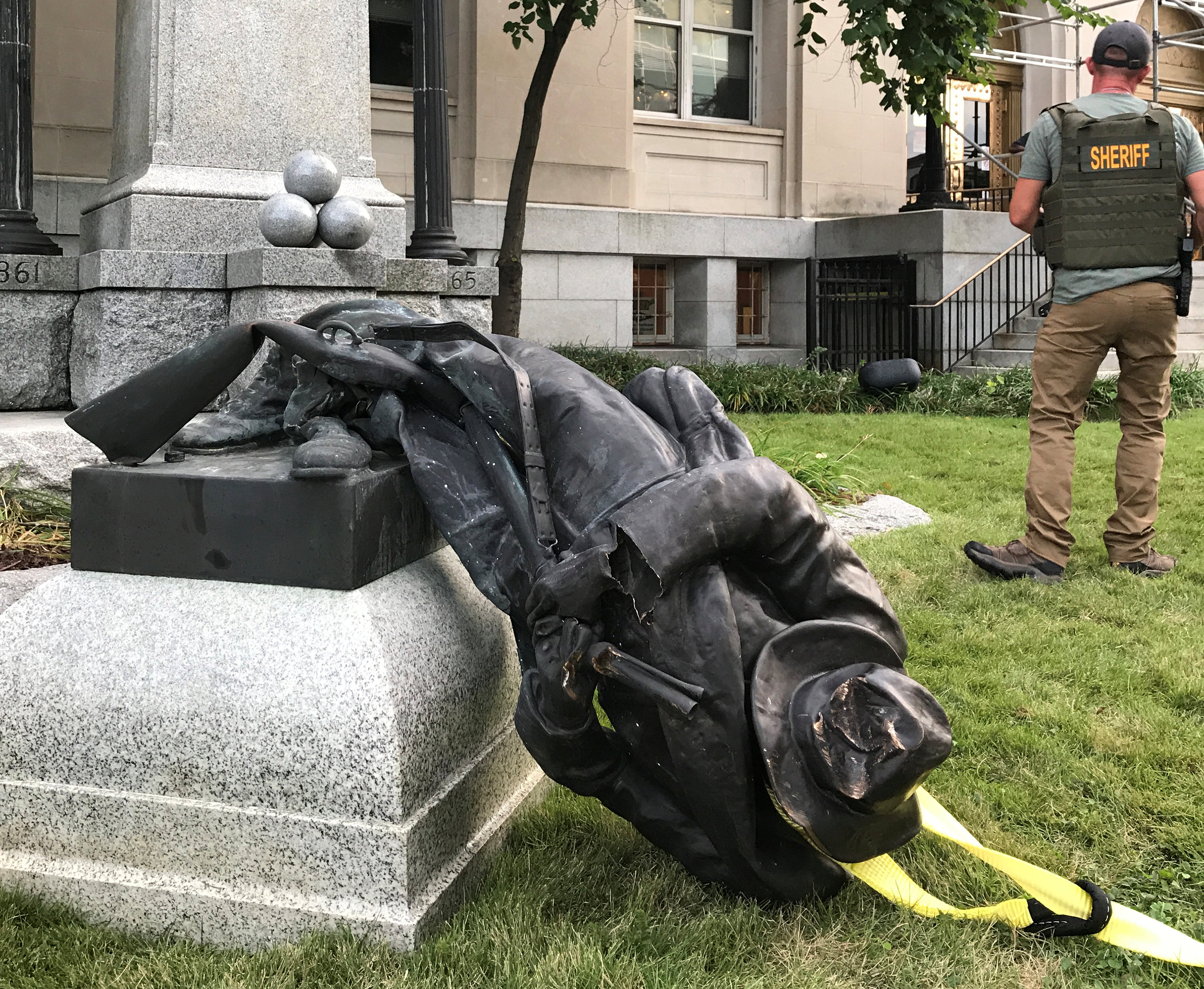 Cities Step Up Removal of Confederate Statues Sojourners
