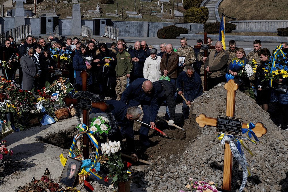 ‘All The Staff Came to Dig Graves’ — Inside a Ukrainian Cemetery