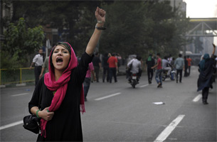 090623-iran-woman-fist