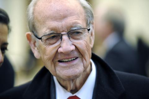 Sen. George McGovern in 2011. Photo by Cliff Owen-Pool/Getty Images Photo by Cliff Owen-Pool/Getty Images