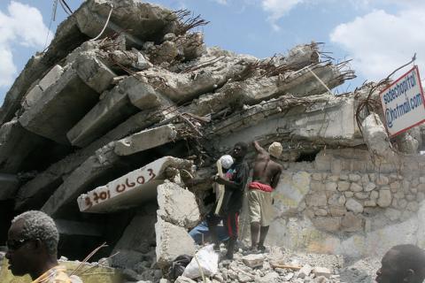 Rubble after the earthquake in 2010. Image courtesy Haiti Partners. Rubble after the earthquake in 2010. Image courtesy Haiti Partners.