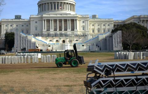 Construction work continues for US President Barack Obama's second inauguration. JEWEL SAMAD/AFP/Getty Images JEWEL SAMAD/AFP/Getty Images