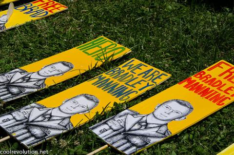 Free Bradley Manning rally, photo by cool revolution / Flickr.com Free Bradley Manning rally, photo by cool revolution / Flickr.com