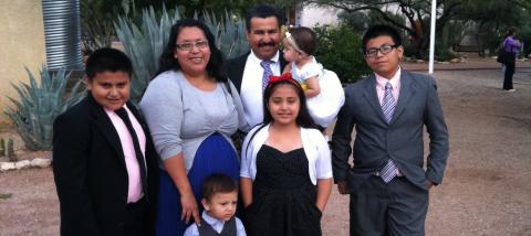 Francisco Córdoba and his family.