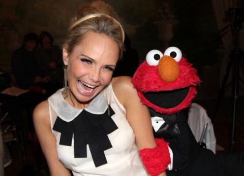 Mizz Chenoweth (with Elmo) at the Drama Desk Awards, Feb. 2012. Photo by Bruce Glikas/FilmMagic. Mizz Chenoweth (with Elmo) at the Drama Desk Awards, 2012. Bruce Glikas/FilmMagi
