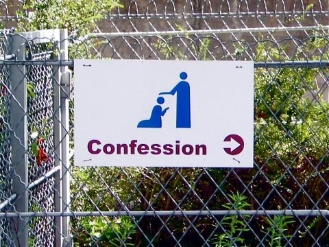 Sign for the confessional at Lourdes. Via Wiki Commons http://bit.ly/s71Wf2 Sign for the confessional at Lourdes. Via Wiki Commons http://bit.ly/s71Wf2