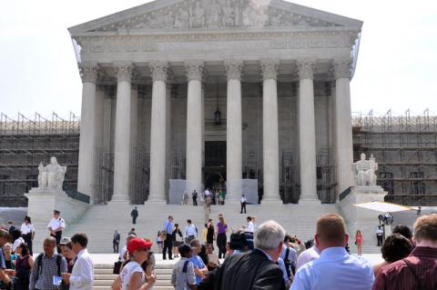 Supreme Court, Ivone Guillen / Sojourners Supreme Court, Ivone Guillen / Sojourners