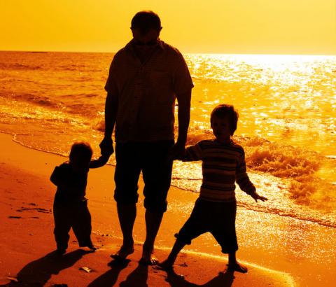 Father and sons, Dubova / Shutterstock.com Father and sons, Dubova / Shutterstock.com
