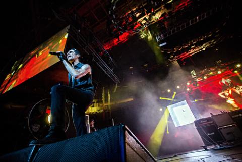 Perry Ferrel singing with Jane's Addiction in 2012. Mat Hayward / Shutterstock.com Perry Ferrel singing with Jane's Addiction in 2012. Mat Hayward / Shutterstock.c