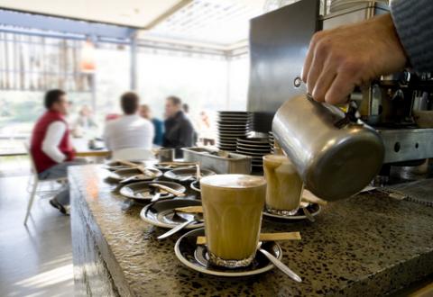 Cafe scene, kgelati / Shutterstock.com Cafe scene, kgelati / Shutterstock.com