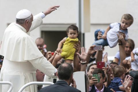 Pope Francis in St. Peter's Square, giulio napolitano / Shutterstock.com Pope Francis in St. Peter's Square, giulio napolitano / Shutterstock.com