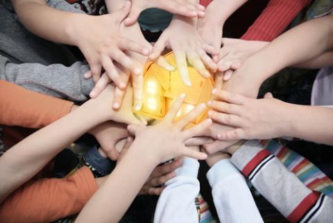 Community builders illustration, Losevsky Photo and Video / Shutterstock.com Community builders illustration, Losevsky Photo and Video / Shutterstock.com