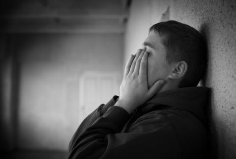 Alone man, luxorphoto/ Shutterstock.com Alone man, luxorphoto/ Shutterstock.com