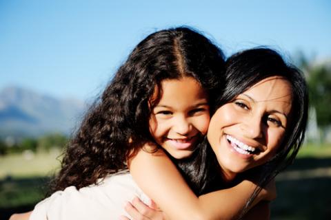 Mother and daughter, Warren Goldswain / Shutterstock.com Mother and daughter, Warren Goldswain / Shutterstock.com
