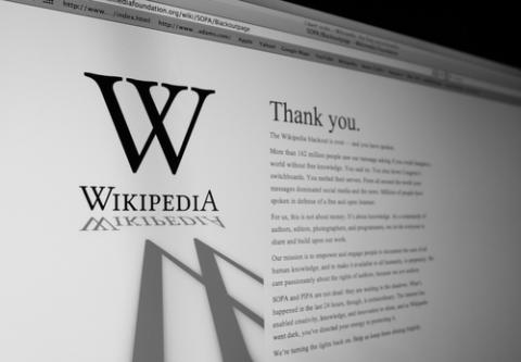 Wikipedia frontpage, Dusit / Shutterstock.com Wikipedia frontpage, Dusit / Shutterstock.com