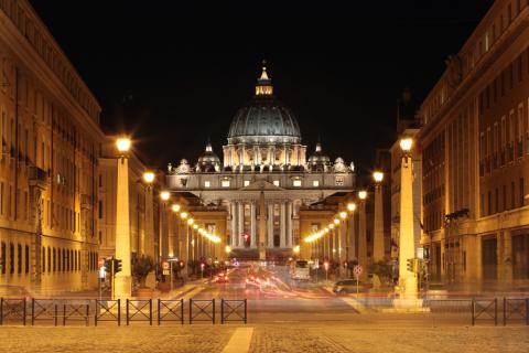 St. Peter's Basilica, Vatican | Honza Hruby, Shutterstock.com St. Peter's Basilica, Vatican | Honza Hruby, Shutterstock.com