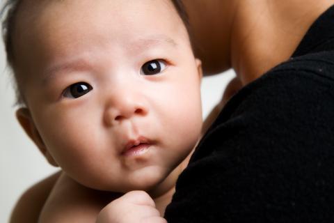 Child with mother, arek_malang / Shutterstock.com Child with mother, arek_malang / Shutterstock.com
