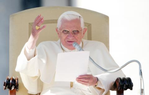 Pope Benedict XVI waves to the crowd in St. Peter’s Square at the Vatican in 2007. RNS photo by Gregory A. Shemitz. RNS photo by Gregory A. Shemitz.