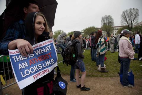 Thousands of atheists and unbelievers gathered Saturday on the National Mall for the Reason Rally. RNS photo by Tyrone Turner RNS photo by Tyrone Turner