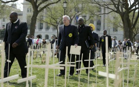 Religious leaders, including Sojourners President & CEO Jim Wallis, spoke at the vigil. Photo courtesy PICO Network/Sojourners.