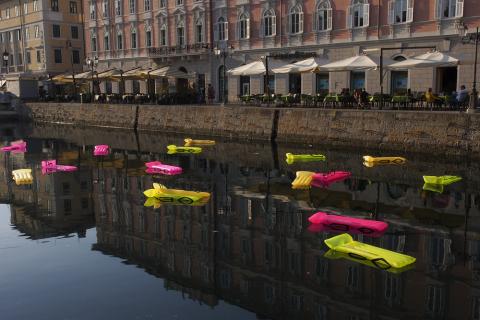 PaperBoats PaperBoats