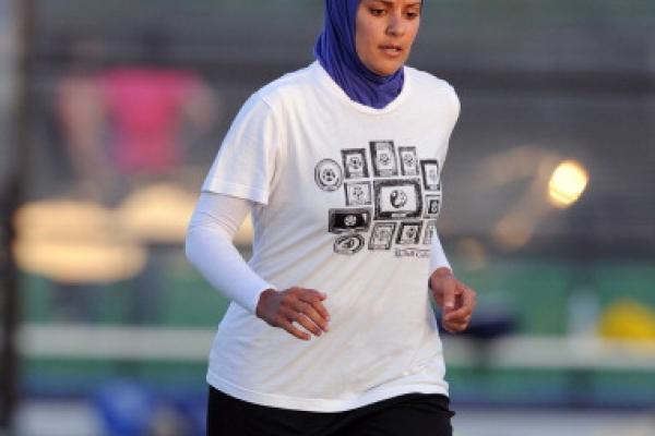 New Soccer Jerseys With An Attachable Hijab Give Female Players More  Options