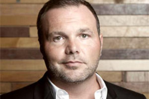 Pastor Mark Driscoll Apologizes For Missteps Quits Social Media 
