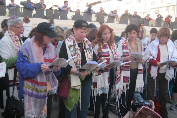 Jerusalem Court Upholds Women’s Prayer Rights At Western Wall | Sojourners