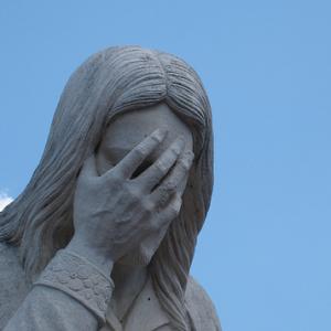 Jesus at church across from the Alfred P Murrah Memorial by tonystl / Flickr.com