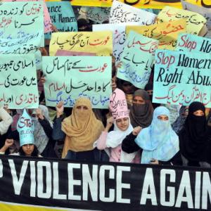 "Honour killing" protest in Pakistan. (Photo: Arif Ali/AFP/Getty Images)