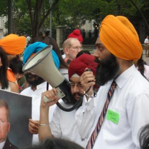 Prayer vigil near the White House for the Sikh community. Photo by Rose Marie Be