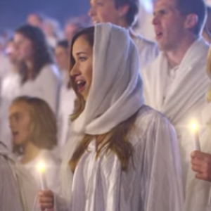 Screenshot of the Mormon Tabernacle Choir, "World's Most Living Figures in a N