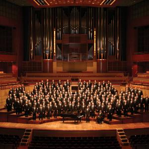 The Turtle Creek Chorale, in their more traditional garb. Via turtlecreek.org. 