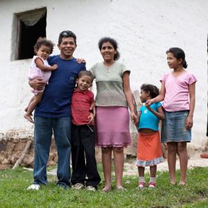 Growers First coffee farmer, Rito Sierra with his wife, Maria, and four of their