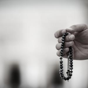 Prayer bead photo, Zurijeta / Shutterstock.com