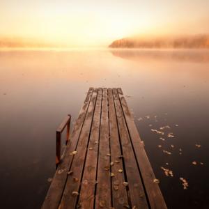 Serene pier, Eugene Sergeev / Shutterstock.com