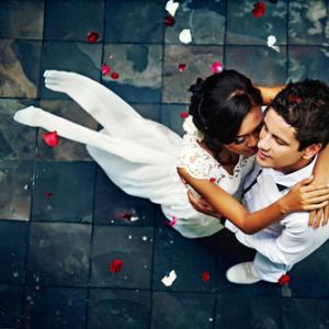 Wedding photo, Mila Supinskaya / Shutterstock.com