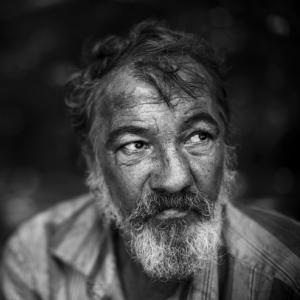 Homeless man, Kuzma / Shutterstock.com