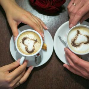 Married couple with coffee mugs. Photo courtesy Hot Photo Pie/shutterstock.com