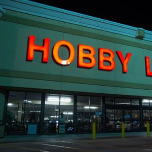 A Hobby Lobby store in Jacksonville, FL, at night. Image courtesy Rob Wilson/shu