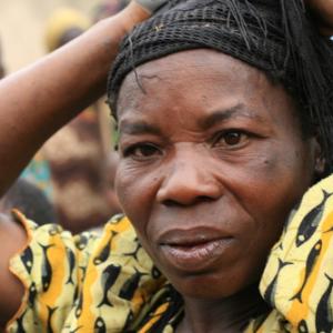 Refugees pass from DR Congo into Uganda in 2008, Sam DCruz / Shutterstock.com