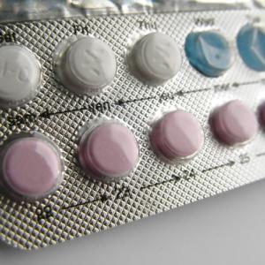 Birth control pack, Melissa King / Shutterstock.com
