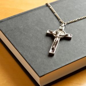 Crucifix photo, jcjgphotography, Shutterstock.com