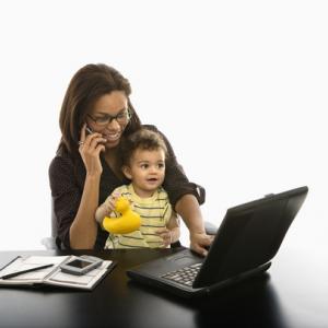 Working mother illustration,  iofoto / Shutterstock.com