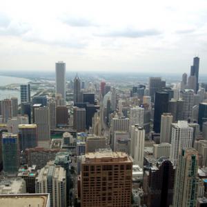Chicago skyline, nialat / Shutterstock.com