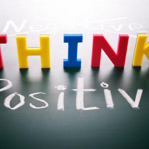 Think positive illustration: Anson0618 / Shutterstock.com