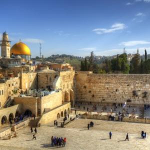 Western Wall and Dome of the Rock in the old city of Jerusalem, Israel.  Image v