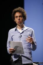 Malcolm Gladwell speaks at PopTech! 2008 conference. Photo via RNS/courtesy Kris Krüg via Wikimedia Commons