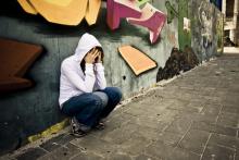 Woman in urban environment, Jose AS Reyes / Shutterstock.com Woman in urban environment, Jose AS Reyes / Shutterstock.com